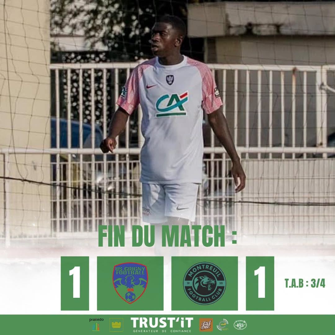 Fin du match de Coupe de France entre Grigny Football 91 et Montreuil FC